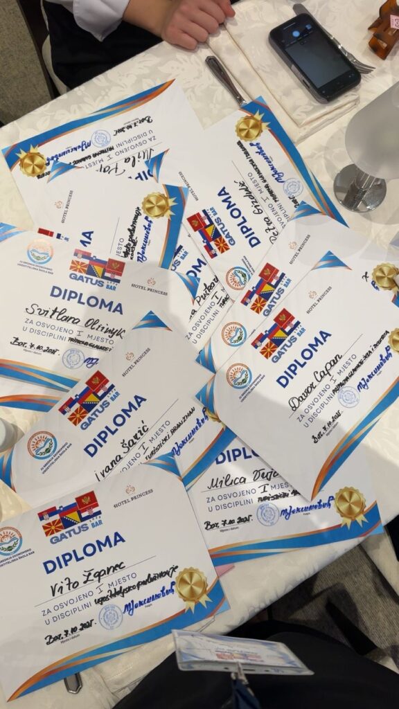 559724142 1295082055742141 8459705173584147327 n