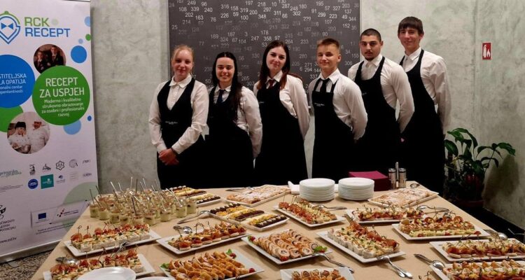 Učenička zadruga Ugići – domjenak
